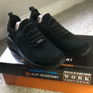 Skechers woman Black Slip-Resistant Shoes